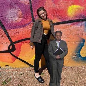 Meet your Posher, Naomi